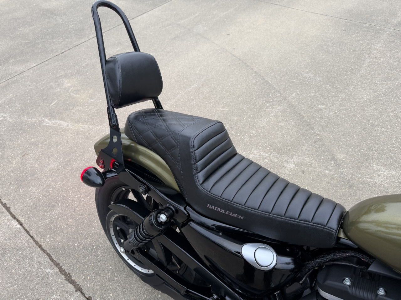 2016 Harley-Davidson Iron 883